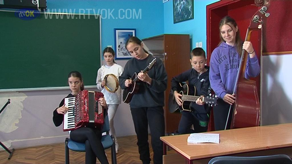 Školski orkestar iz Crepaje i hor iz Uzdina plasirali se na Republičko takmičenje