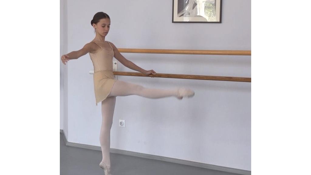 Krupnim koracima ka uspehu: Mlada balerina Mina Madžarević