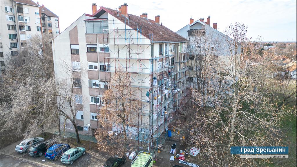 Radovi na energetskoj sanaciji zgrade u Ulici Milana Stanivukovića – prva stambena zajednica koja je iskoristila mogućnost poziva za dodelu bespovratnih sredstava