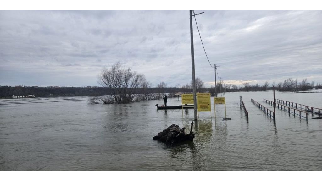 Dunav kod Palanke prešao granicu redovne odbrane od poplava