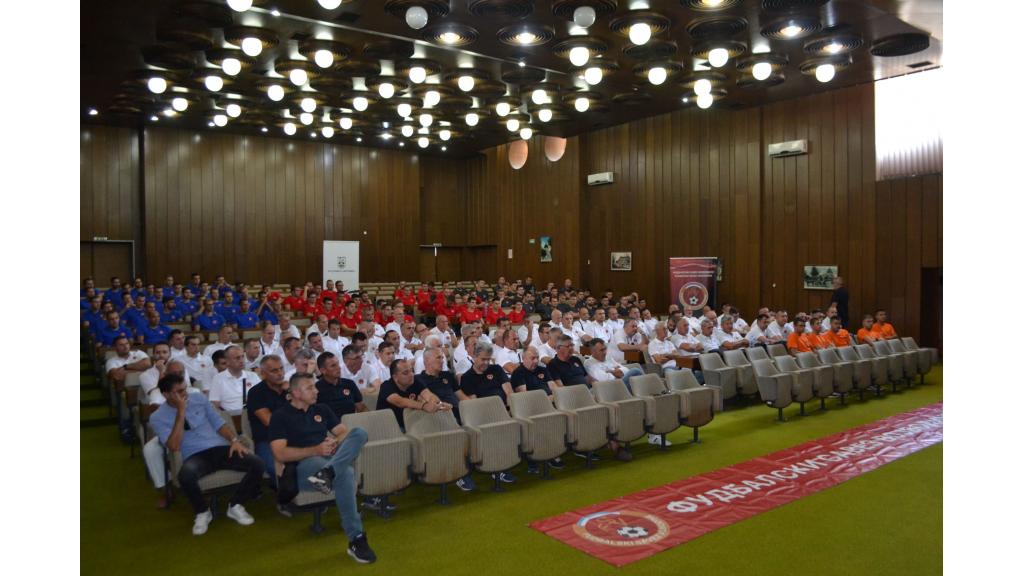 Dvodnevni seminar Fudbalskog saveza Vojvodine održan u Sremskoj Mitrovici