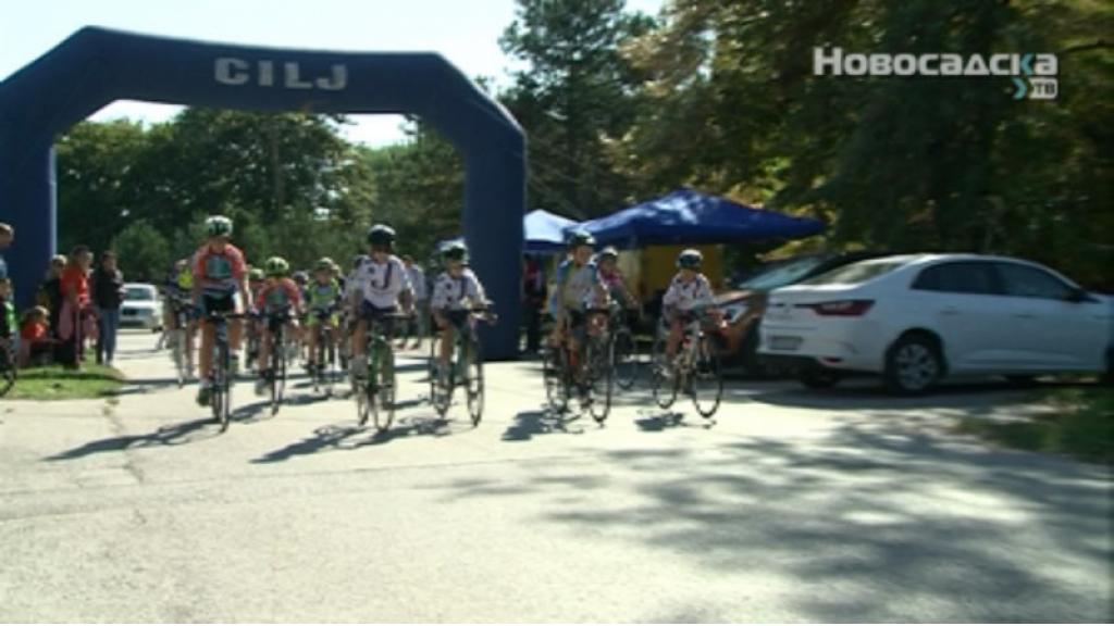 Održana Međunarodna biciklistička trka u Kovilju