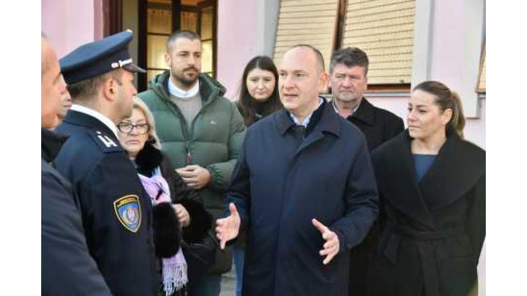 Grad Novi Sad stvara bolje uslove za rad vatrogasaca