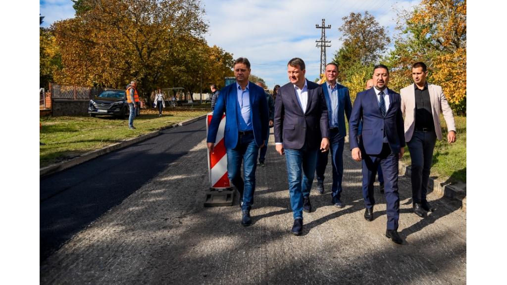 Mirović: Na osnovu smernica predsednika Vučića rekonstruisali smo više od 50 kilometara lokalnih puteva