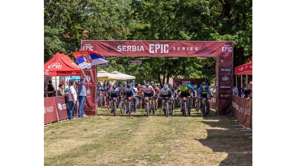 Petrovaradinska tvrđava ugostila 160 biciklista iz 18 zemalja sveta
