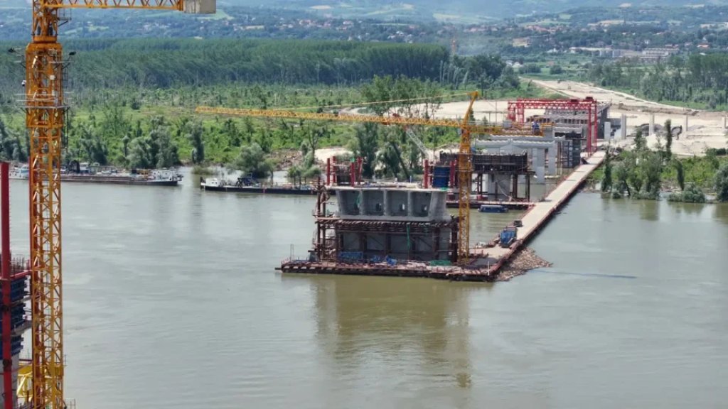 Radovi na petom novosadskom mostu na Dunavu u punom jeku