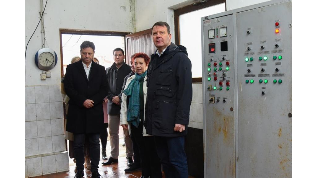 Mirović: Gradićemo fabrike vode u Beočinu, Temerinu i Odžacima