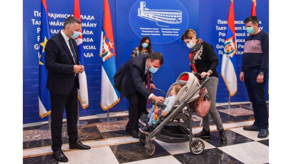 Mirović: 250 miliona dinara za bolje uslove stanovanja porodicama sa troje ili četvoro dece