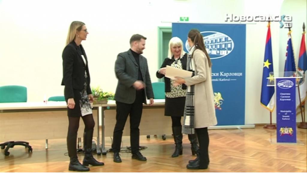 Opština stipendira najbolje studente iz Sremskih Karlovaca