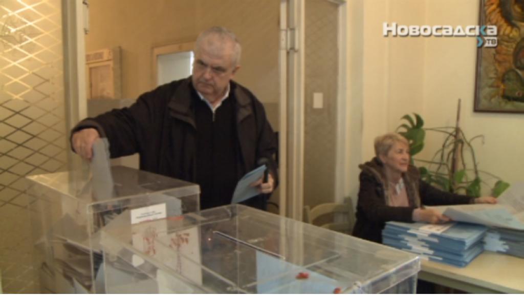 Nenad Čanak glasao na izbornom mestu 180 u Novom Sadu