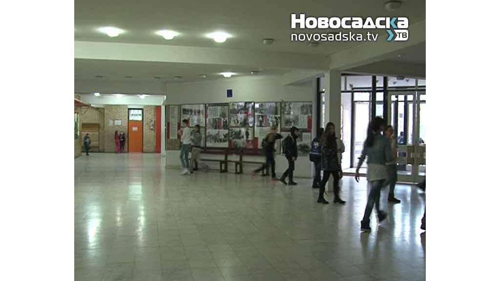 Dojave o bombama stigle na mejl adrese 134 škole u Srbiji