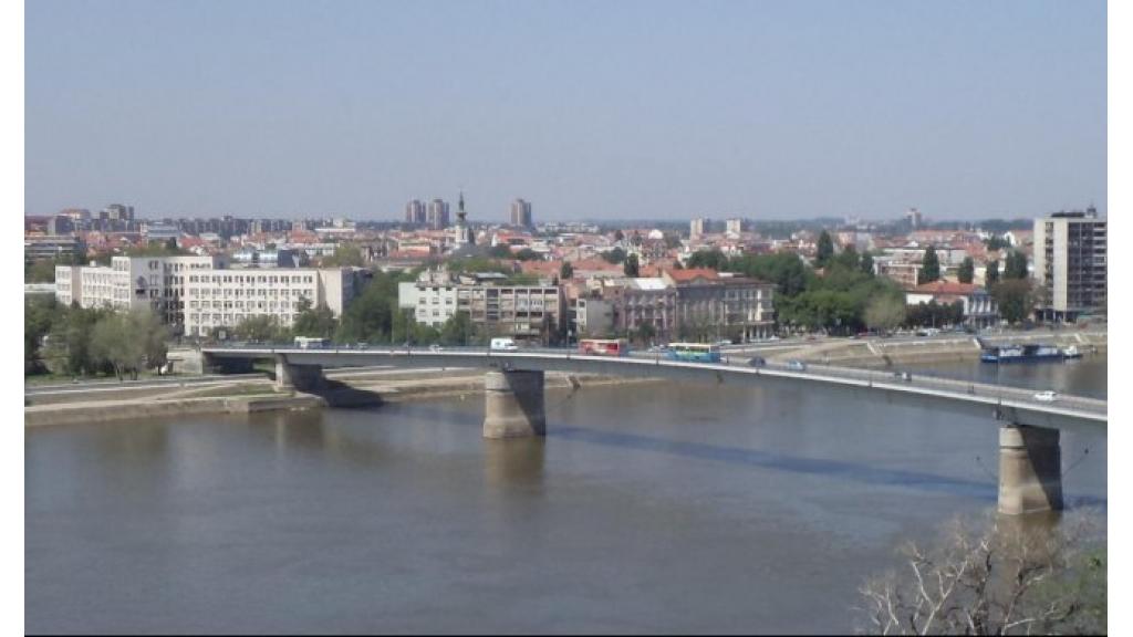 Pronađeno telo žene koja je skočila u Dunav, ekipa Hitne pomoći ustanovile smrt