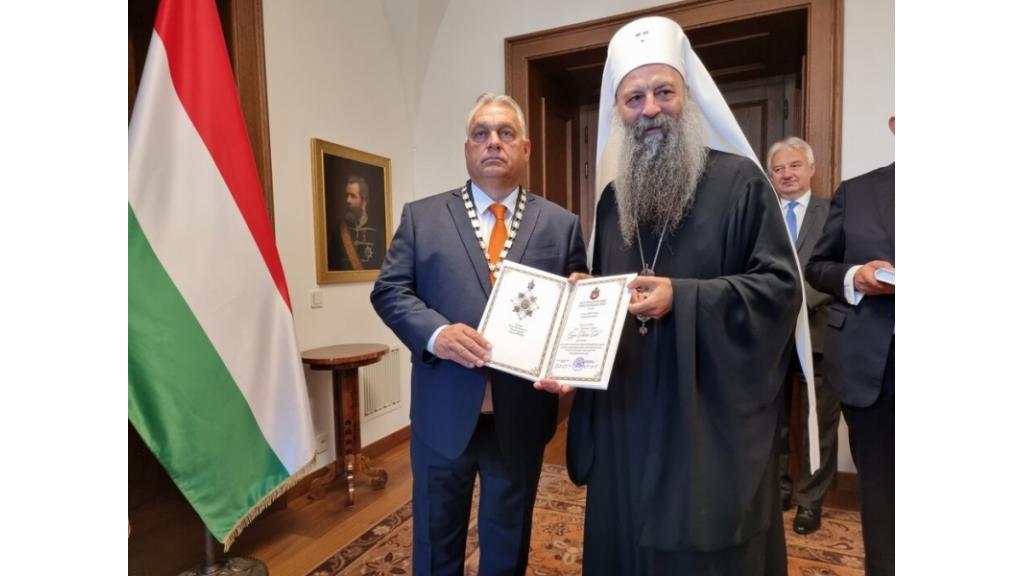 SPC odlikovala Orbana Ordenom Svetog Save prvog stepena