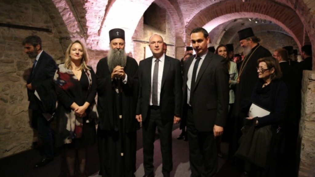 Patrijarh Porfirije otvorio izložbu „Pogrom u Bačkoj – 80 godina od Novosadske racije“