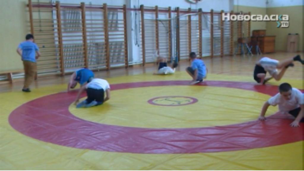 U osnovnoj školi „22. avgust“ u Bukovcu stasavaju budući rvački šampioni