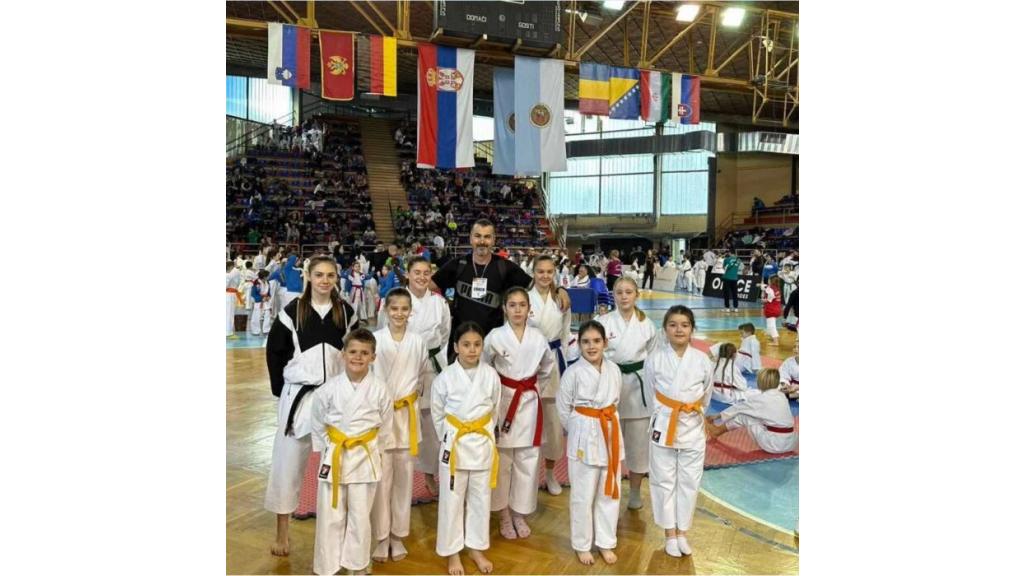 Osam medalja za Karate klub „Master T&M“ iz Kule na takmičenju u Subotici