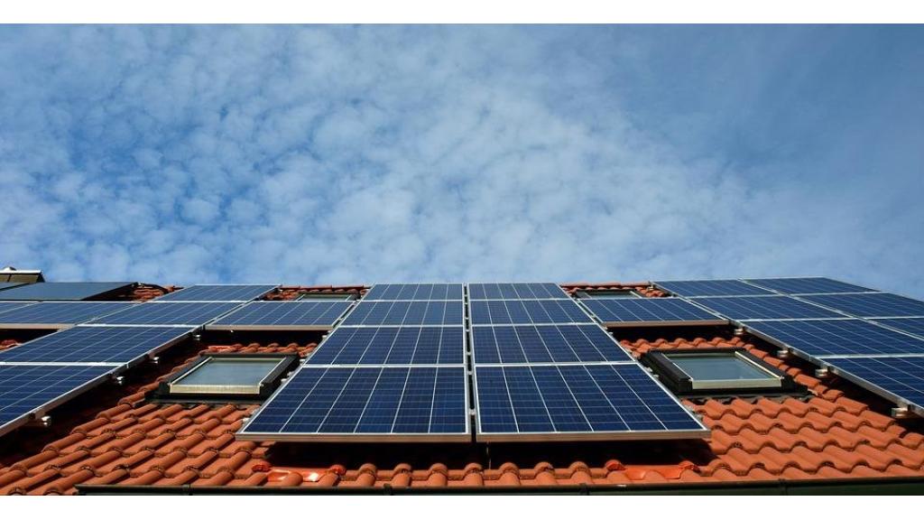 Solarnim panelima se računi za struju smanjuju čak 3.000 dinara