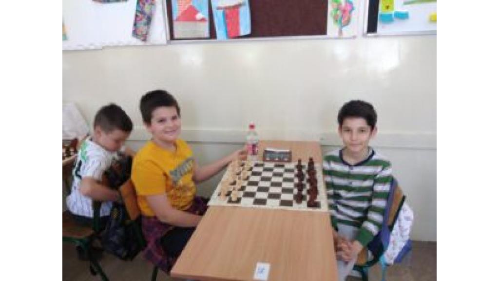 Andrej Čižik na Školskom prvenstvu Srbije u šahu