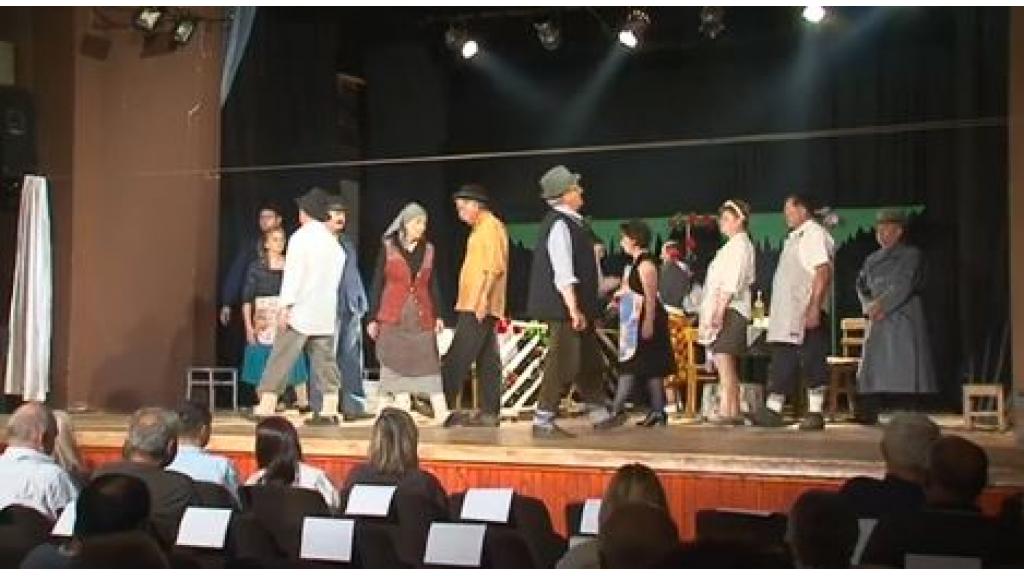 Uzdinski glumci premijerno pred domaćom publikom