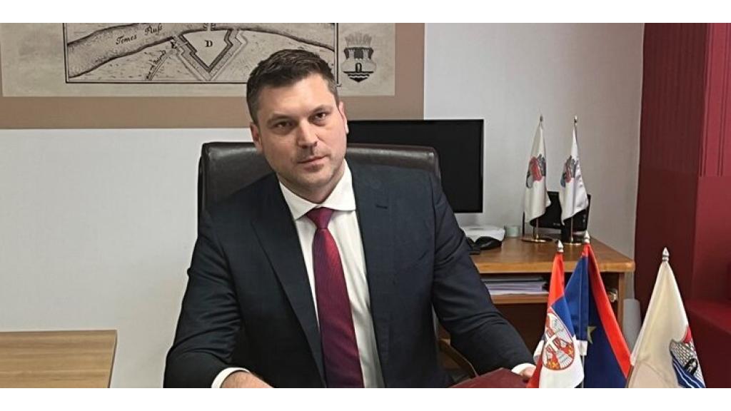 Gradonačelnik Stevanović: Zadovoljan sam projektima sprovedenim u 2023.