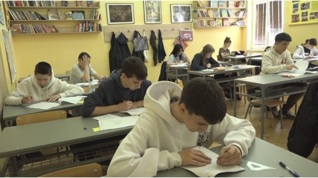 Učenici polagali probni završni ispit iz matematike