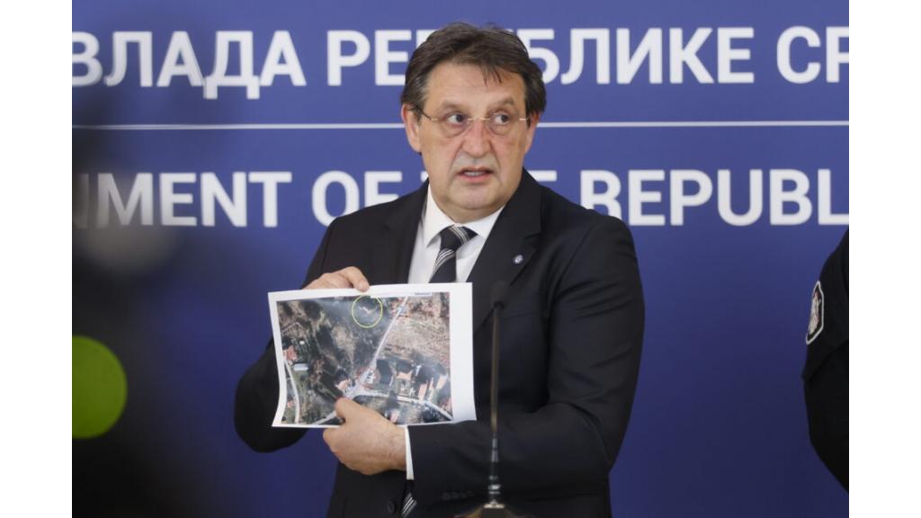 Ministar Gašić: Istraga išla u tri pravca, nadali smo se da je dete živo