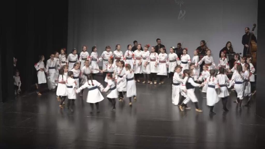 Najmlađi ansambli KUD „Abrašević” oduševili pančevačku publiku