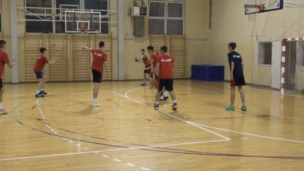Juniori Košarkaškog kluba Dinamo zabeležili su odličan uspeh