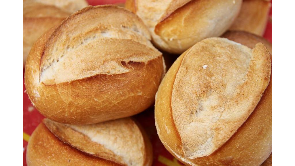 Nedimović: Bez poskupljena hleba i brasna u narednih 60 dana