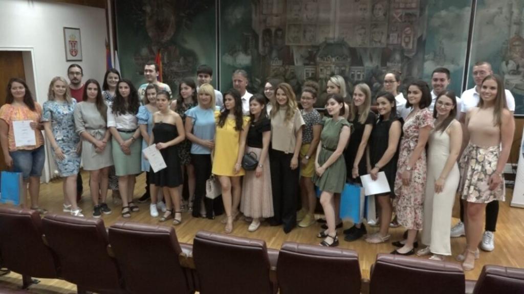 Grad Pančevo nagradio najuspešnije studente