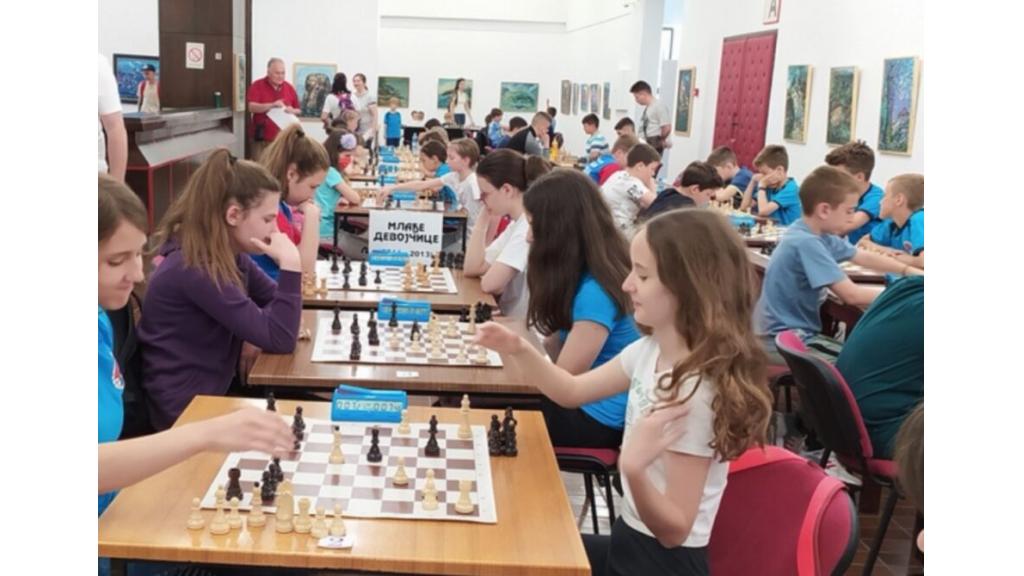Šah turnir za decu 21. avgusta u Kovinu