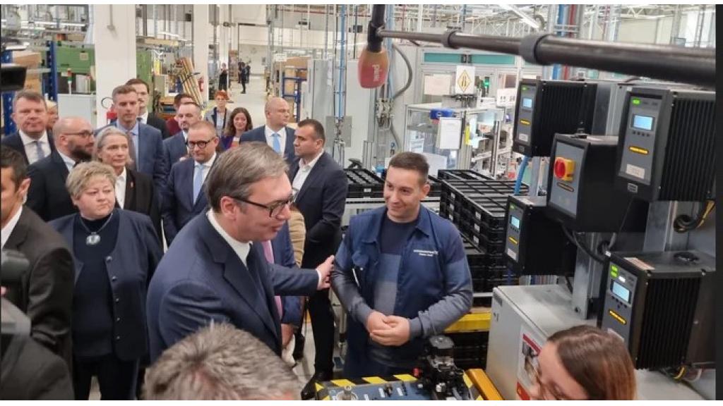 Predsednik Vučić na otvaranju novog pogona fabrike Grundfos u Inđiji