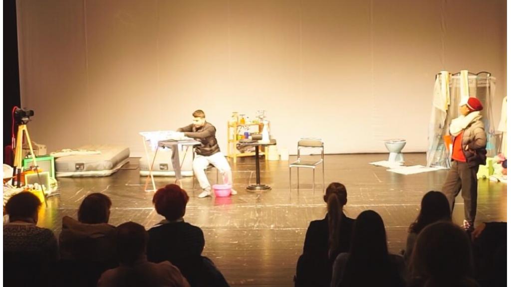 Predstava “ Umetnik je odsutan “ održana u KC Pančevo