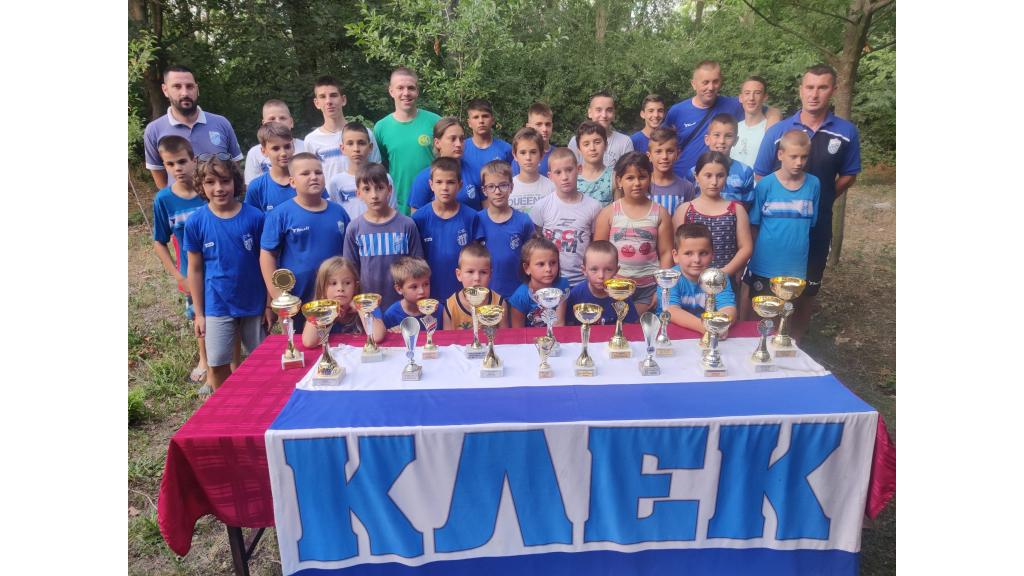 Najmlađi fudbaleri OFK „Klek“ obeležili kraj sezone