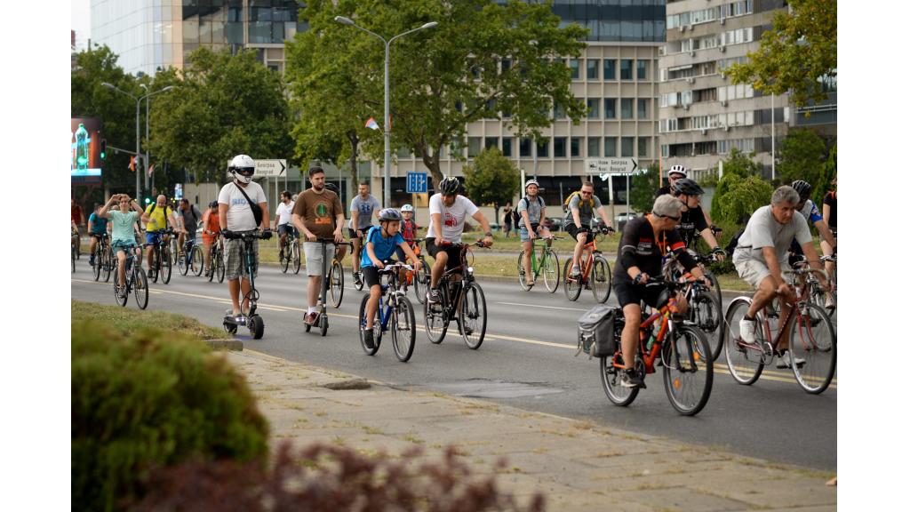 Biciklisti i trotinaši traže izmene Zakona o bezbednosti saobraćaja