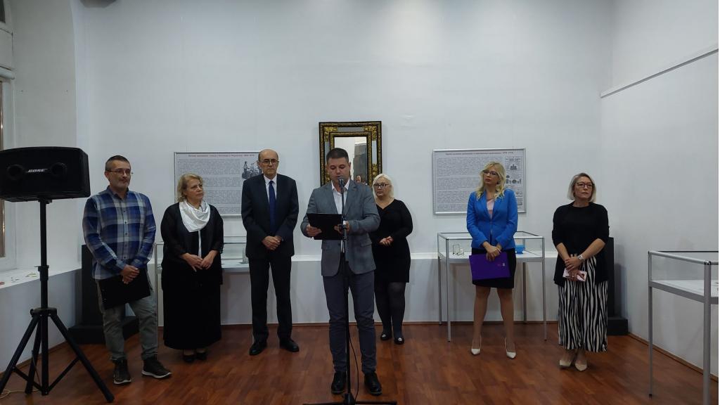 „Češko presovano staklo u ogledalu“ u Narodnom muzeju 