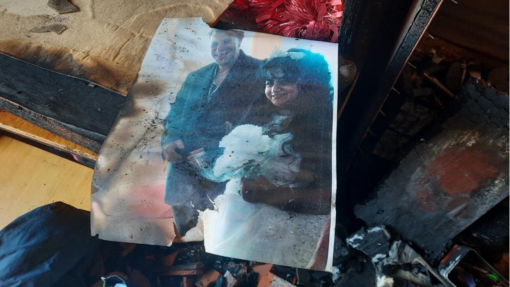 Porodici izgorela kuća – hitno potrebna pomoć