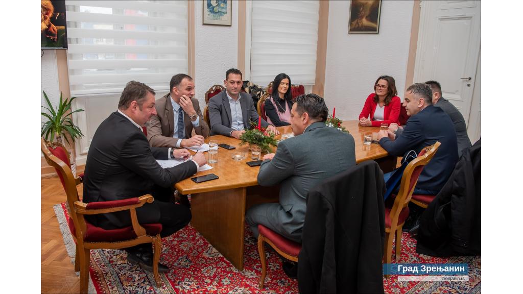Gradonačelnik prisustvovao sednici Saveta srednjobanatskog upravnog okruga – dobra saradnja i komunikacija sa svim članovima
