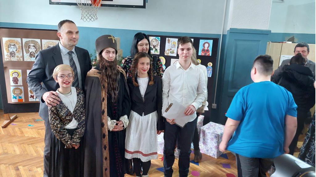 Obeležena školska slava u školama i vrtićima u Zrenjaninu
