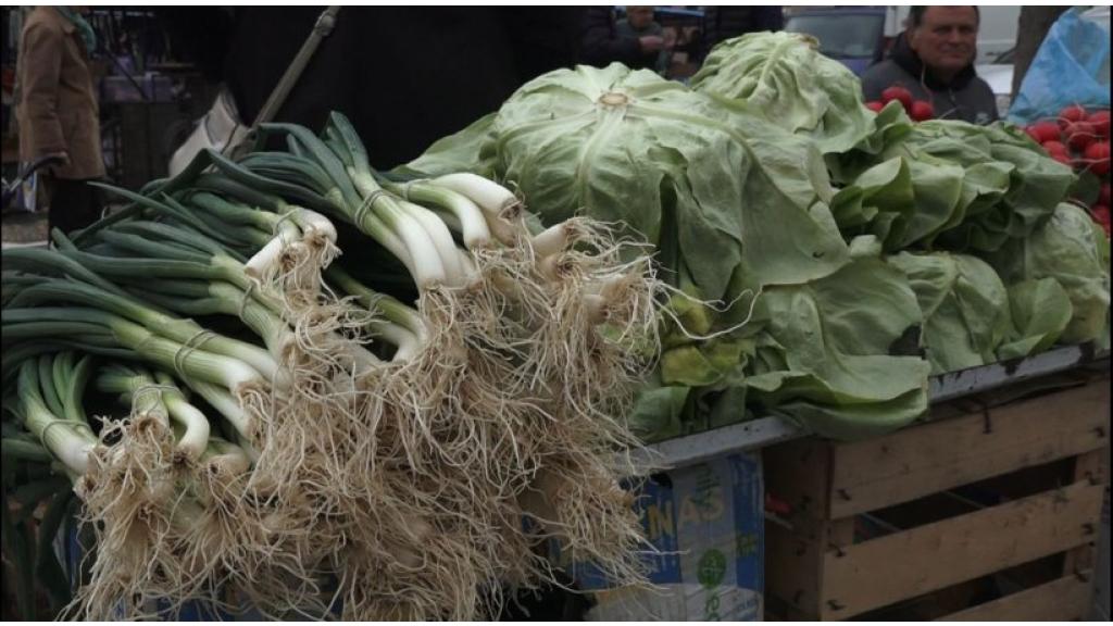 Zeleno povrće najprodavanije na pijaci u Staroj Pazovi
