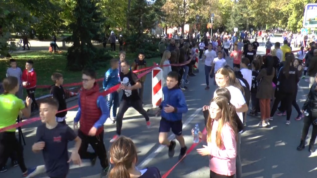 Više hiljada mladih učesnika trke povodom Dana opštine Vrbas