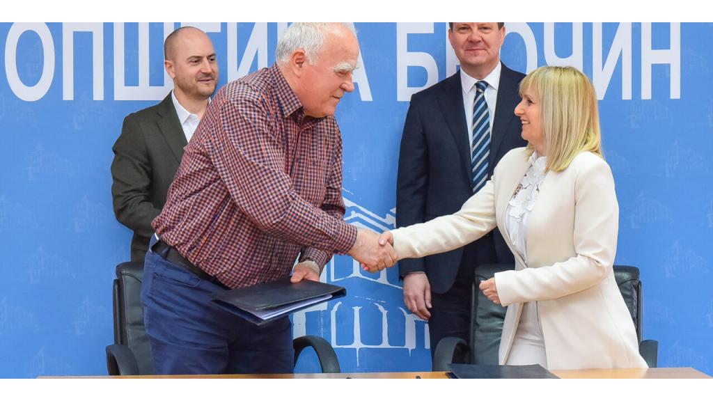 Mirović prisustvovao potpisivanju ugovora za rekonstrukciju i dogradnju fabrike vode u Beočinu