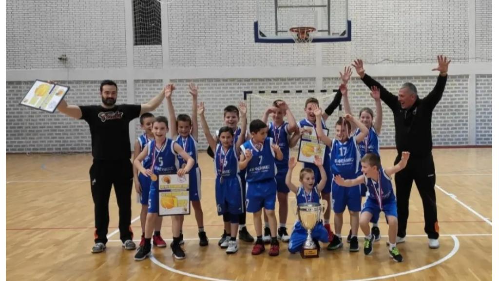 KK „Feniks“ prvaci Vojvodine u mini basketu