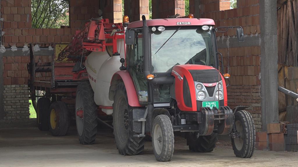 Podnošenje zahteva za subvencionisanje dodele zaštitnog rama za upotrebljavani traktor