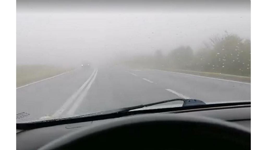 Apel vozačima da povećaju opreznost zbog guste magle