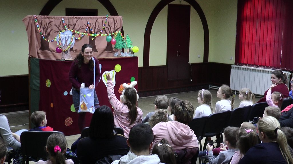 Održana lutkarska predstava u MKD „Petefi Šandor” za najmlađe Bečejce