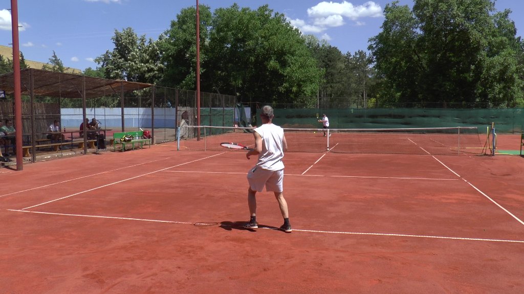 A veterán teniszezők összemérték erejüket az első „Bečej Open-en”