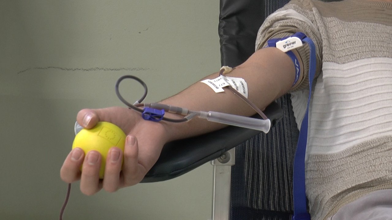 Senćanski srednjoškolci priključili se akciji dobrovoljnog davanja krvi