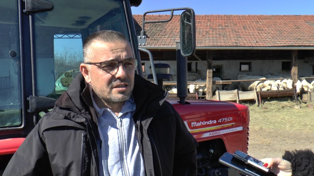 Ministar poljoprivrede Nedimović posetio Padej