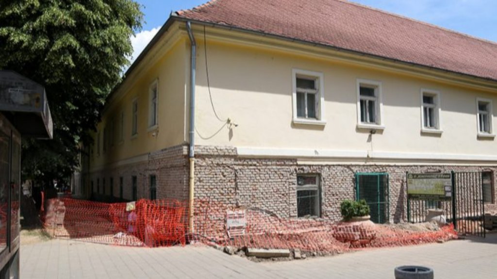Zamena oluka na zgradi Zavičajnog muzeja Ruma
